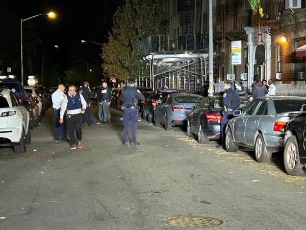 布鲁克林惨案！两孩父亲公园旁中弹身亡，临终前最后一通电话曝光